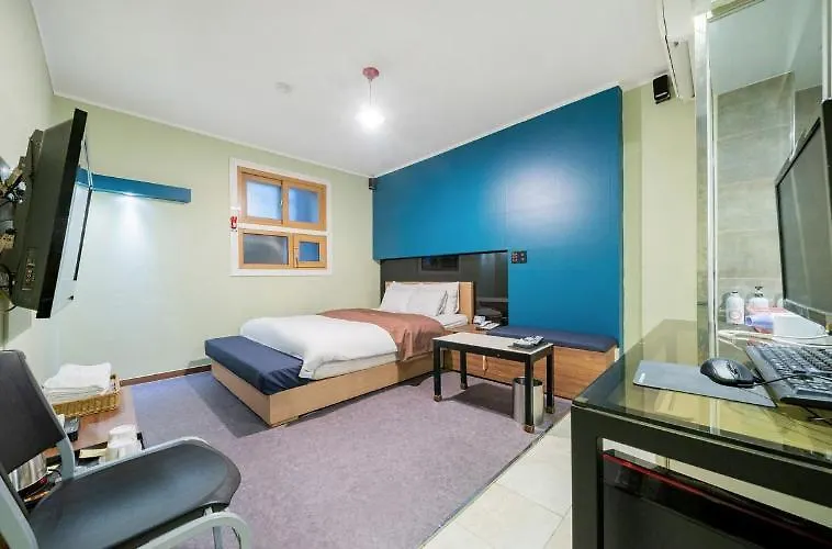 Red Dragonfly Motel Incheon