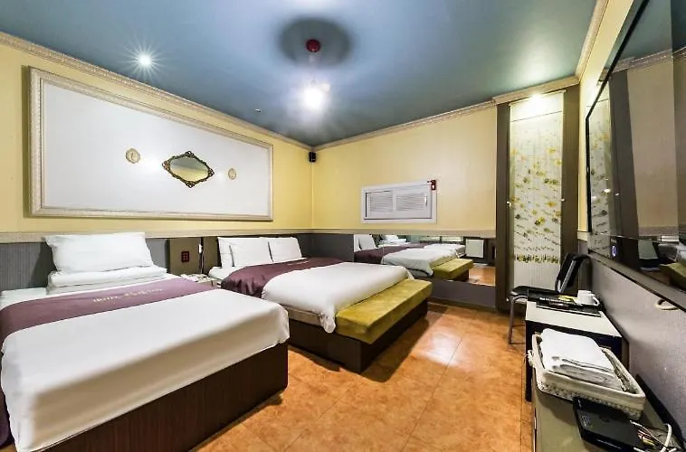 Red Dragonfly Motel Incheon