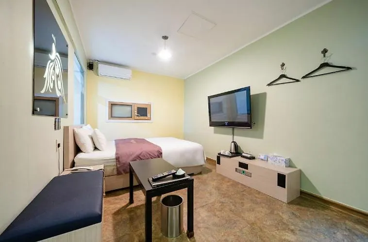 Red Dragonfly Motel Incheon