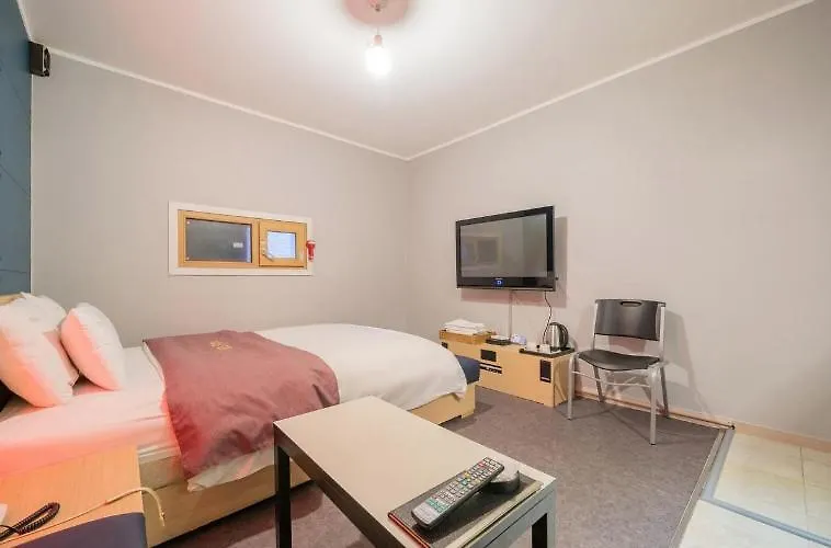 Red Dragonfly Motel Incheon