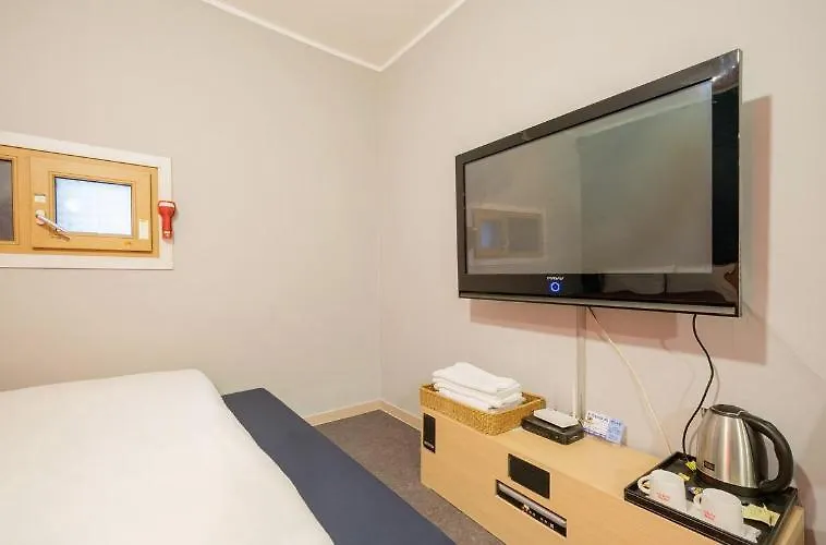 Red Dragonfly Motel Incheon